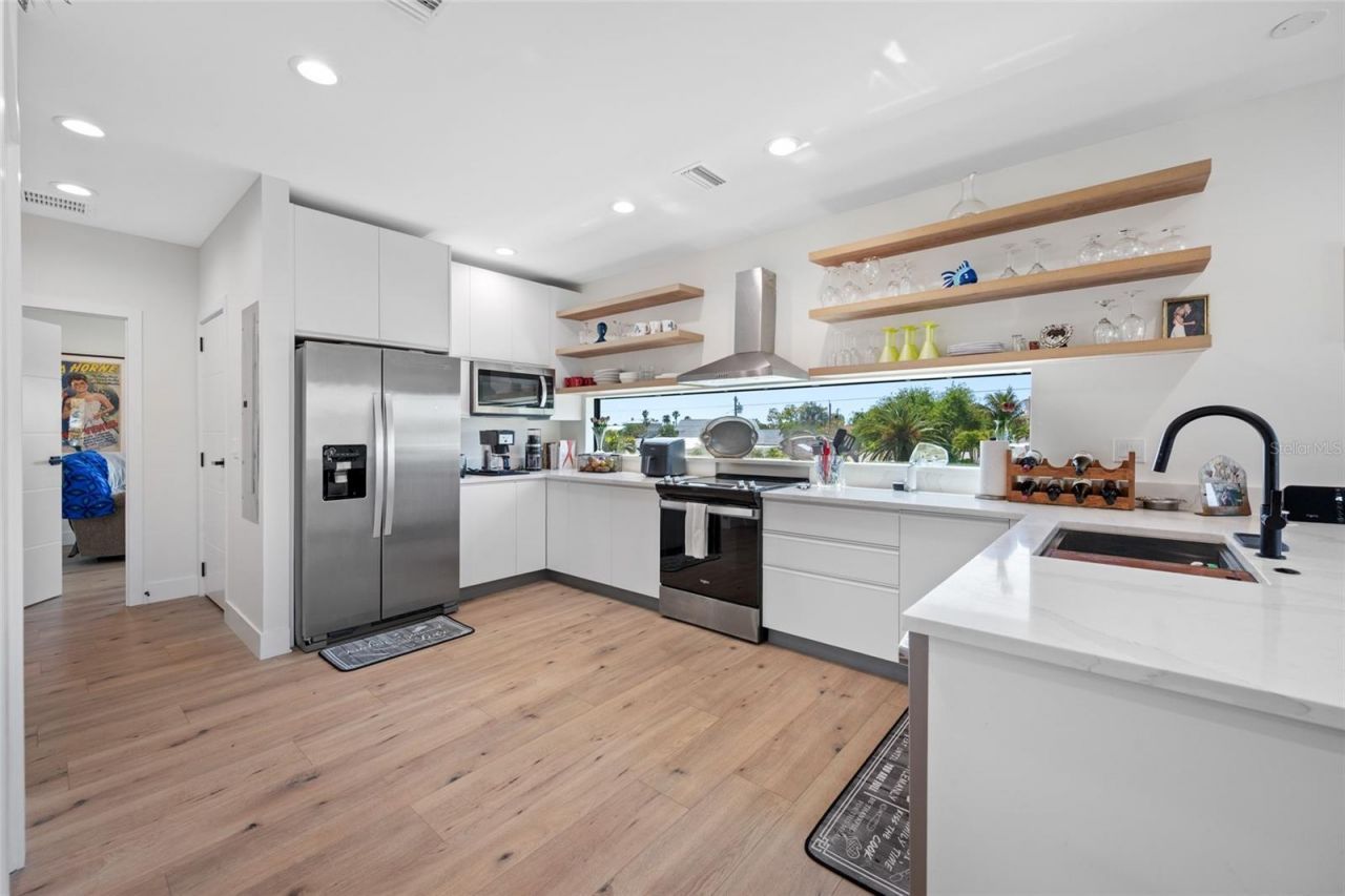 2200 Bay Boulevard, Unit A, Indian Rocks Beach, FL 33785 Photo