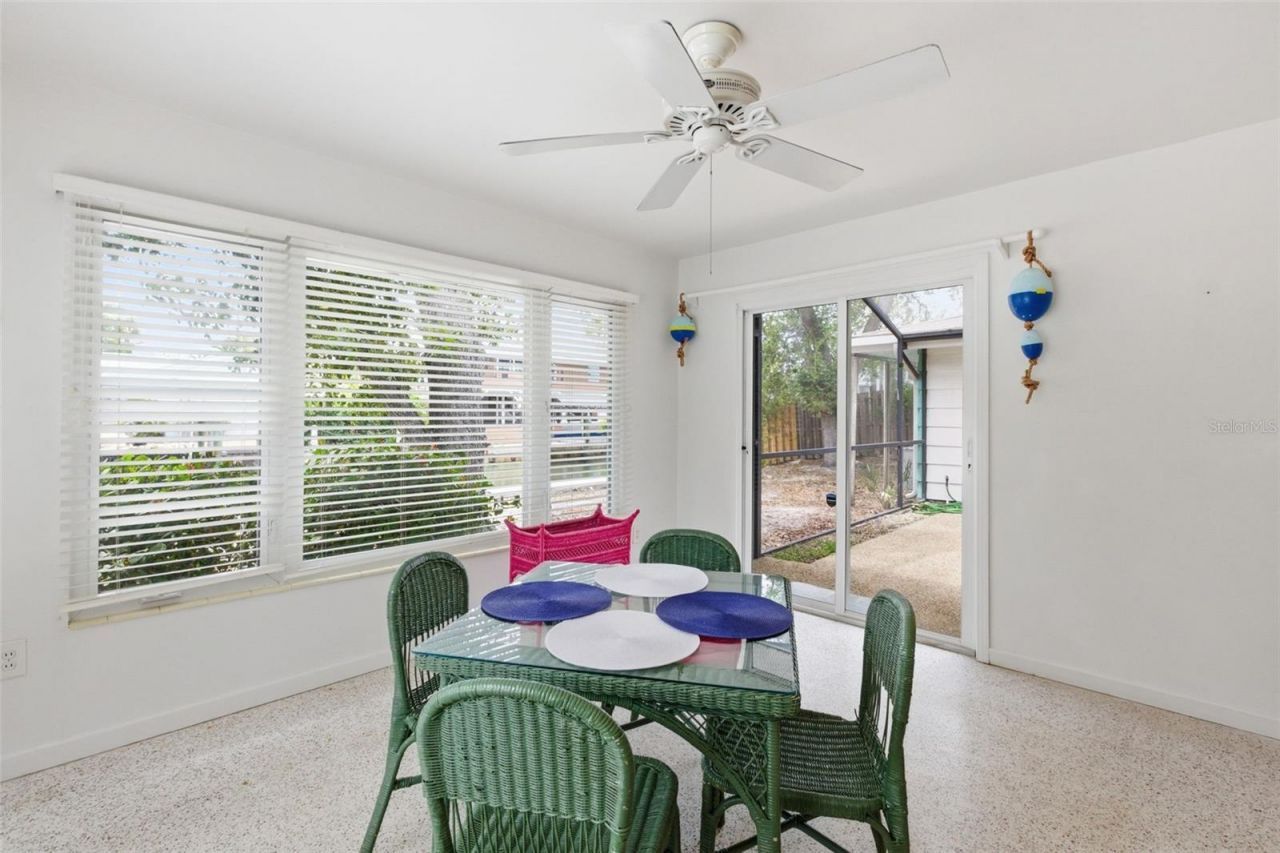 528 Ralph Street, Siesta Key, FL 34242 Photo