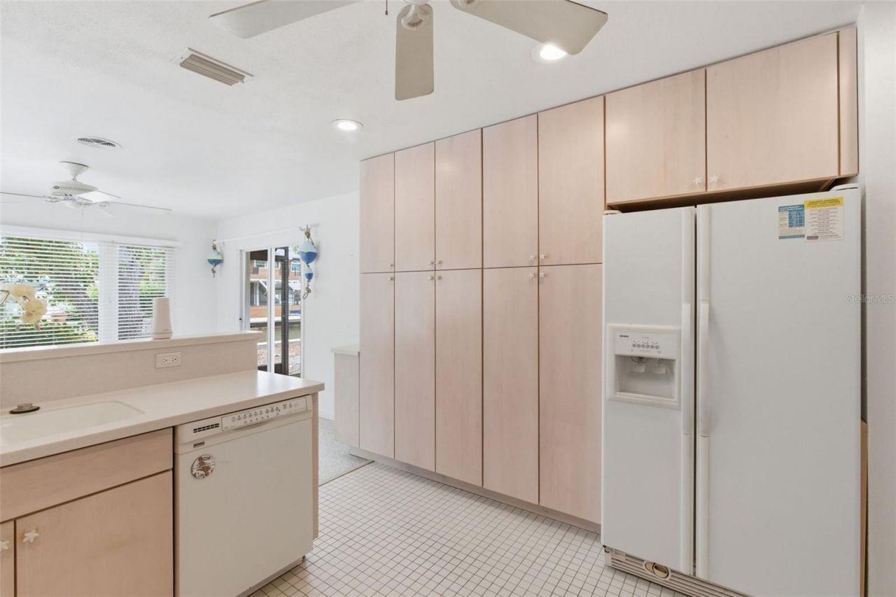 528 Ralph Street, Siesta Key, FL 34242 Photo