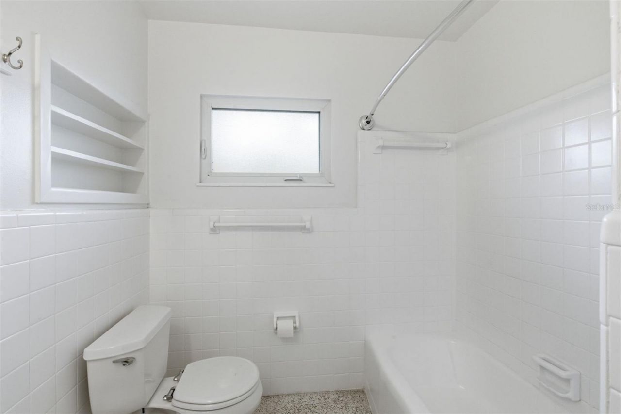 528 Ralph Street, Siesta Key, FL 34242 Photo