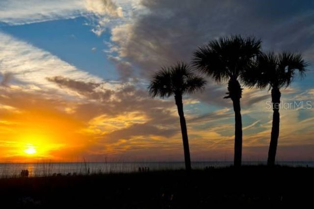 528 Ralph Street, Siesta Key, FL 34242 Photo