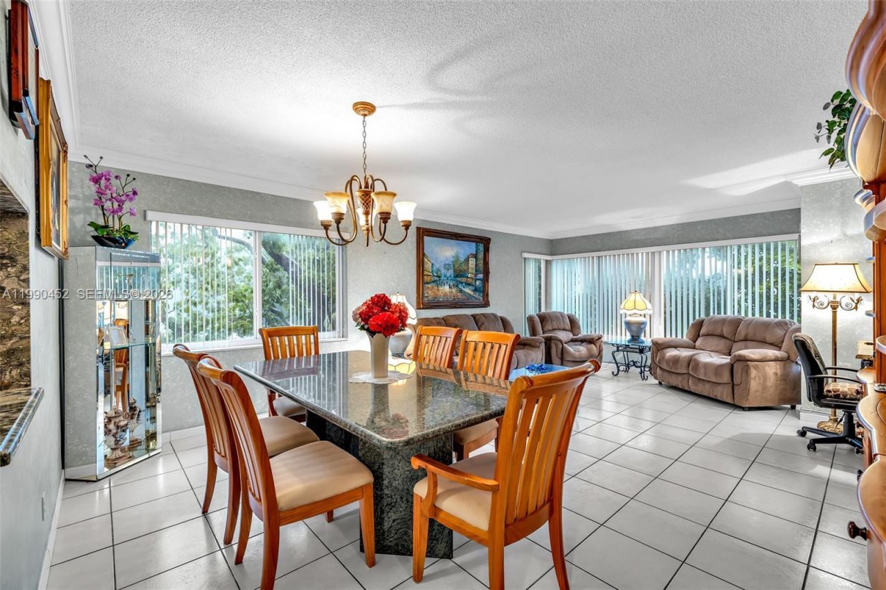1965 S Ocean Blvd, Unit 203, Lauderdale by the Sea, FL 33062 Photo