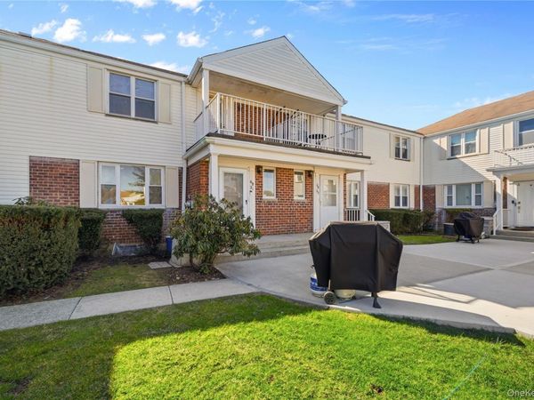 6821 Cloverdale Lane , Bayside, NY 11364