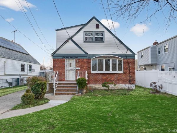 24930 147th Road , Rosedale, NY 11422