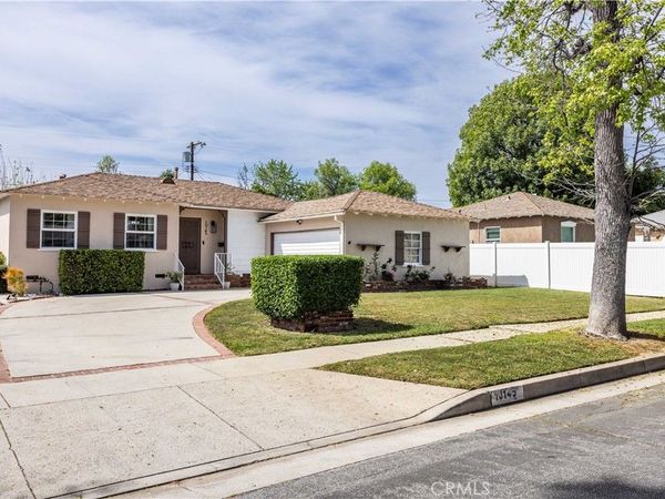 10145 Noble, San Fernando, CA 91345