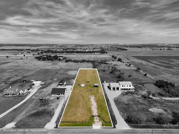 2641 Bode Road , West, TX 76691