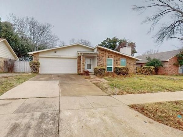 3308 Clovermeadow Drive, Fort Worth, TX 76123