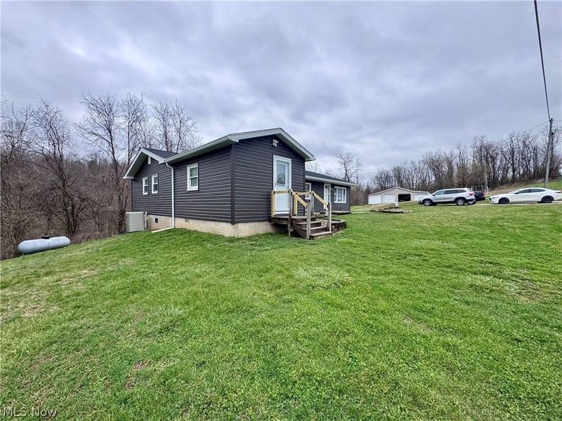 1841 N Vinegar Hill Road NE, McConnelsville, OH 43756 Photo 15