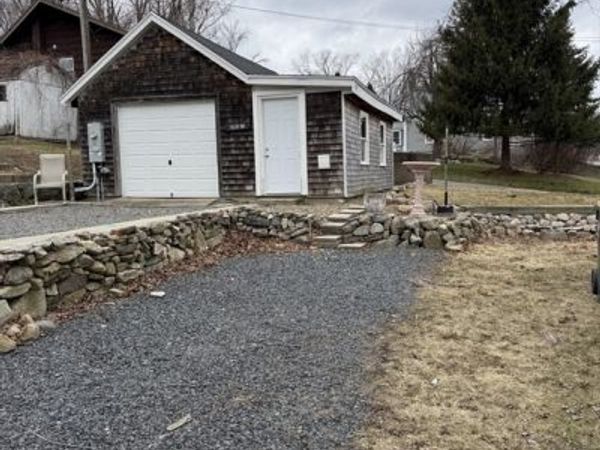 195 East Main Street, Avon, MA 02322