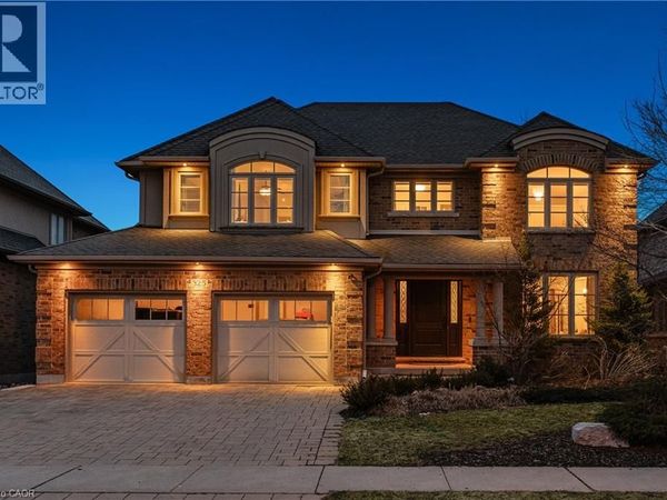 325 DEERFOOT Trail, Waterloo, ON N2K0B4