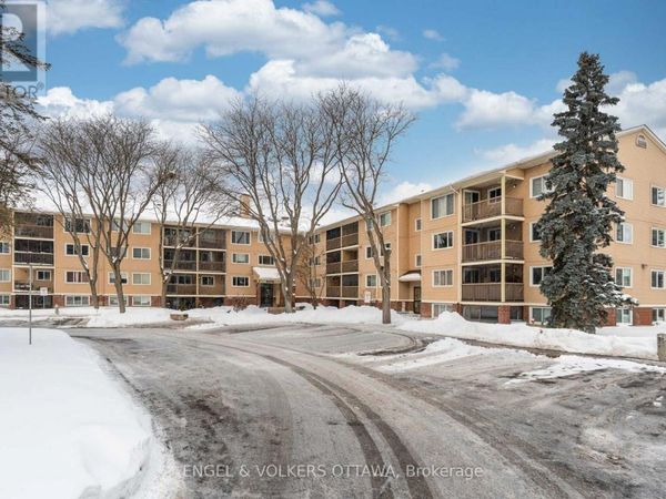 6376 Bilberry Drive , Unit 201, Ottawa, ON K1C4P6