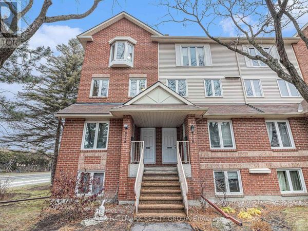 6716 Jeanne D'arc Boulevard North, Unit B, Ottawa, ON K1C6E9