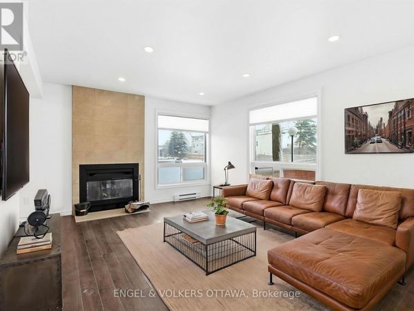 311 Presland Road, Ottawa, ON K1K2B6