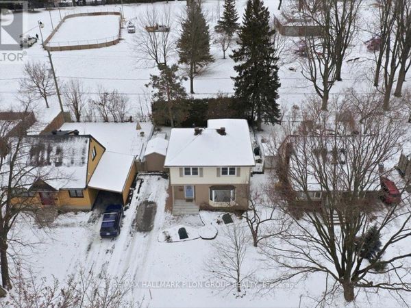 962 Weston Drive , Ottawa, ON K1G1X2