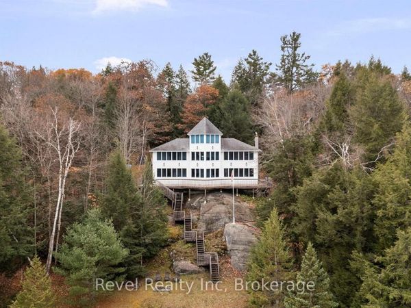 75 Silver Point Drive, Seguin, ON P2A2W8