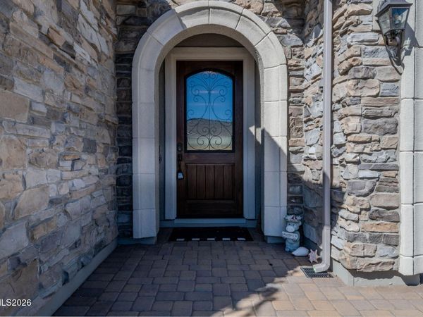9709 Terraspar Street, Reno, NV 89521