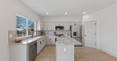 9561 Black Bear Drive, Reno, NV 89506 Photo