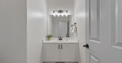 9561 Black Bear Drive, Reno, NV 89506 Photo