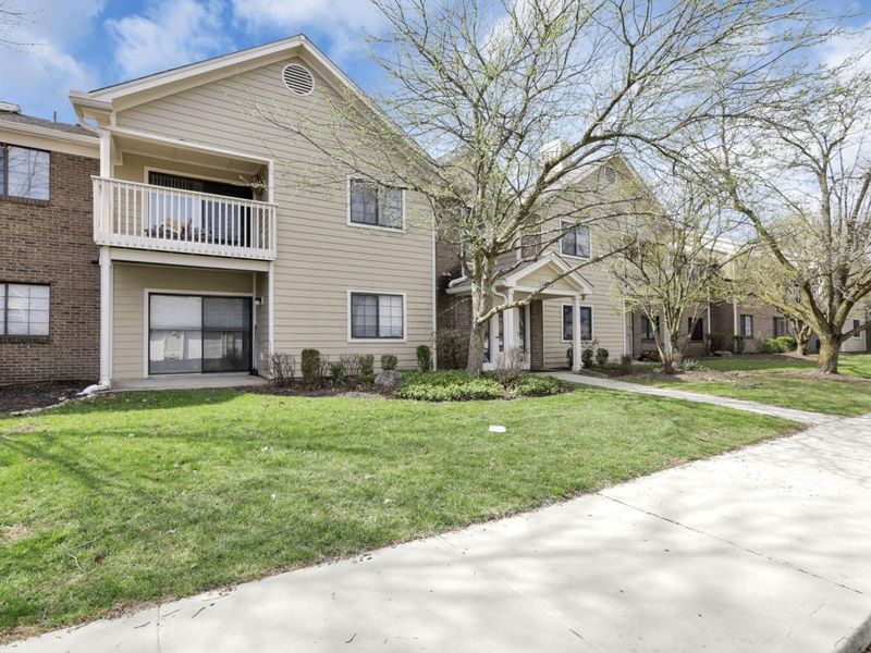 6705 Meadow Creek Drive, Unit 206, Columbus, OH 43235 Photo 22