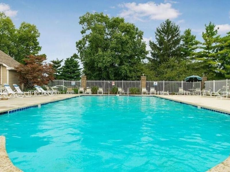 6705 Meadow Creek Drive, Unit 206, Columbus, OH 43235 Photo 25