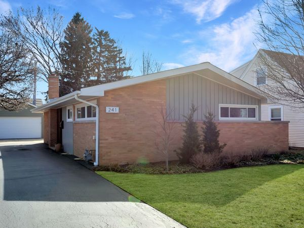 241 Lincoln Street , Glenview, IL 60025