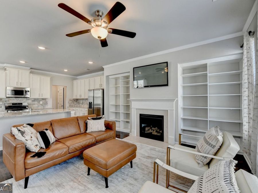 Property Image 6