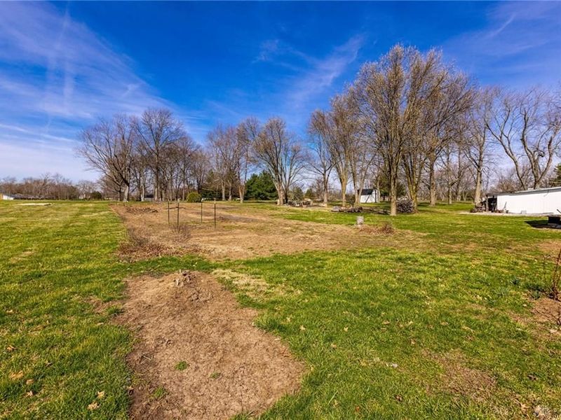 5191 State Route 320, New Paris, OH 45347 Photo 8