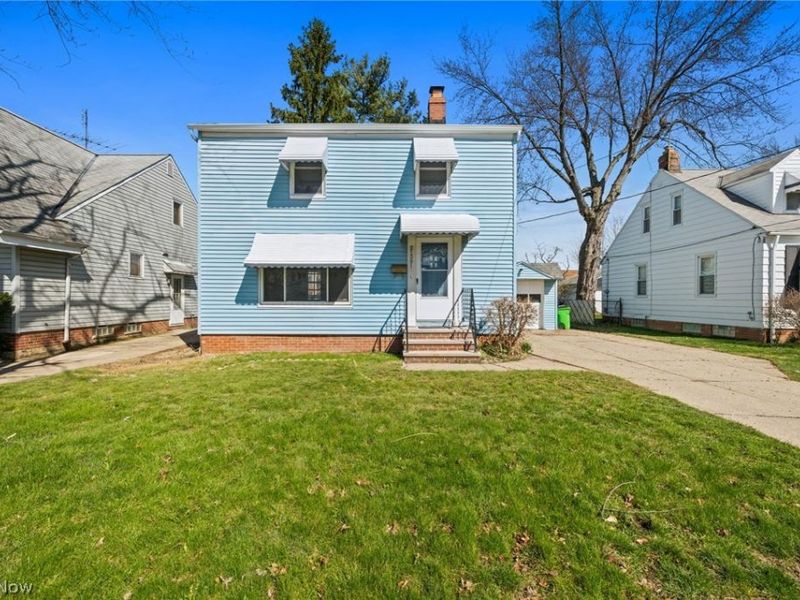 21391 Westport Avenue, Euclid, OH 44123 Photo 1