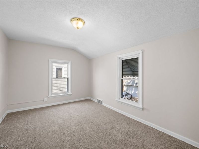 21391 Westport Avenue, Euclid, OH 44123 Photo 15