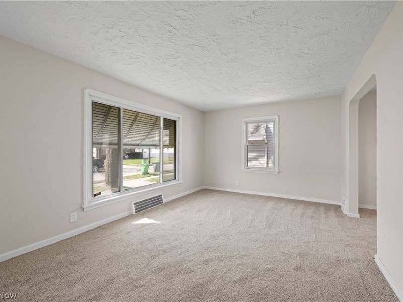 21391 Westport Avenue, Euclid, OH 44123 Photo 3