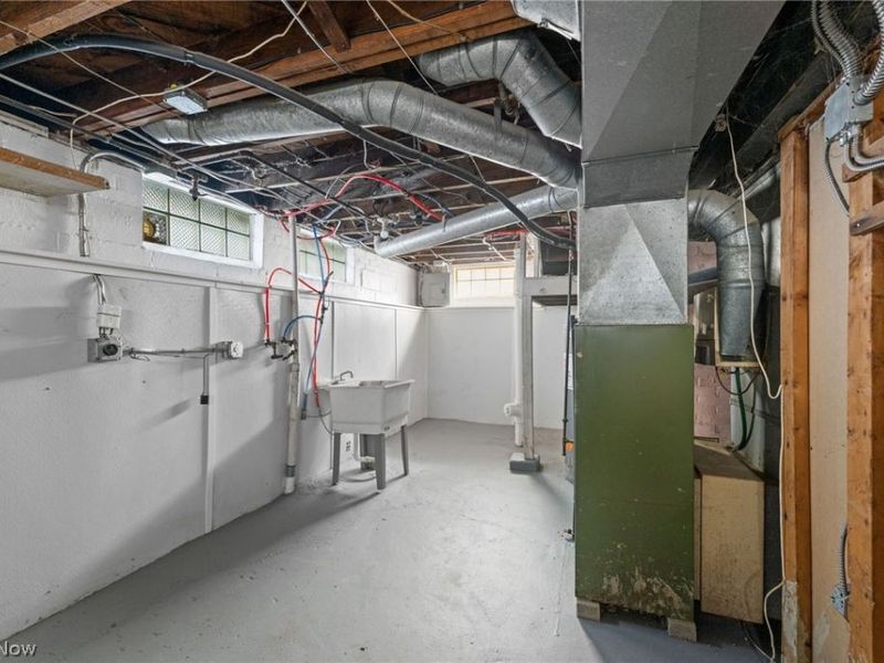 21391 Westport Avenue, Euclid, OH 44123 Photo 8