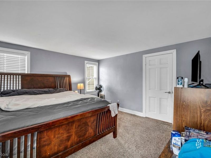 394 N Hawkins Avenue, Akron, OH 44313 Photo 22