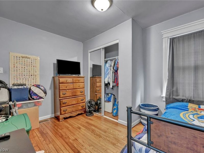 394 N Hawkins Avenue, Akron, OH 44313 Photo 27