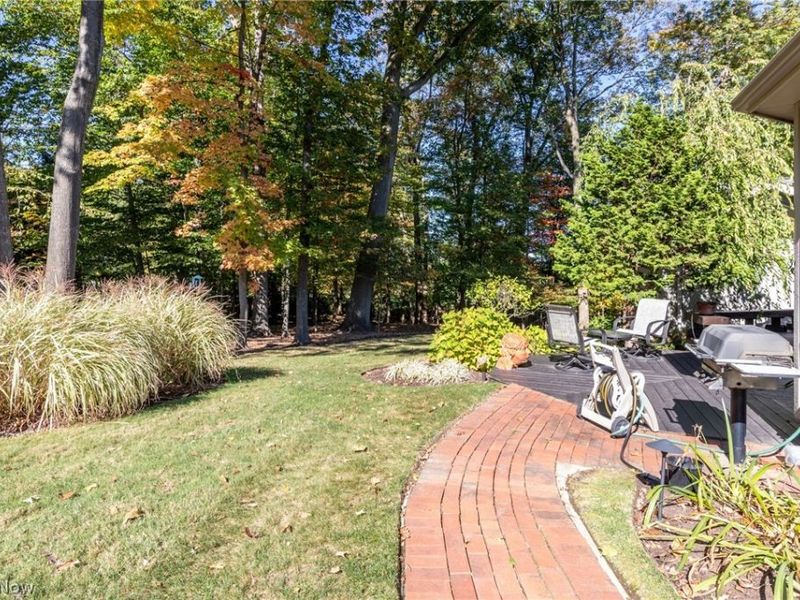 29249 Orangewood Drive, Orange, OH 44122 Photo 43