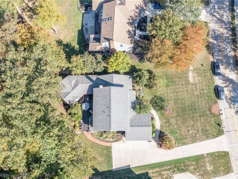 29249 Orangewood Drive, Orange, OH 44122 Photo 47