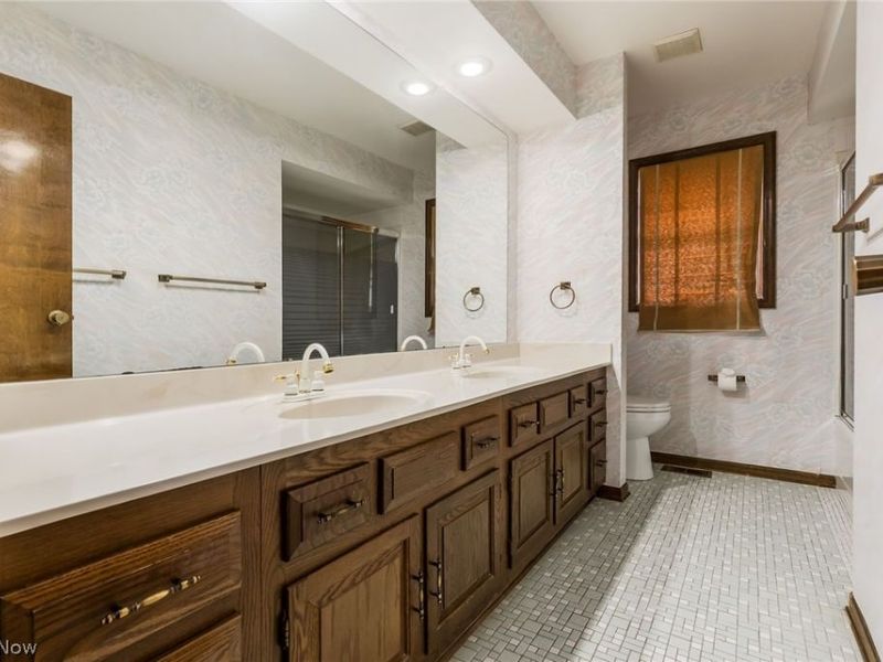 5180 Etna Road, Columbus, OH 43213 Photo 33