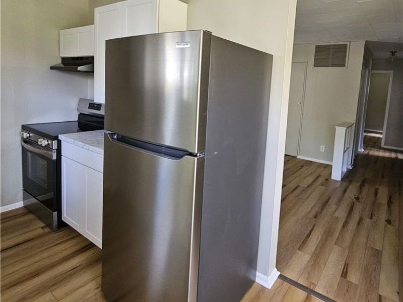 1859 Sheffield Drive, Akron, OH 44320 Photo 11