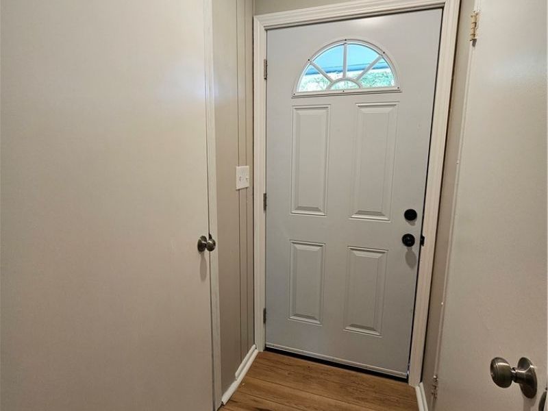 1859 Sheffield Drive, Akron, OH 44320 Photo 4