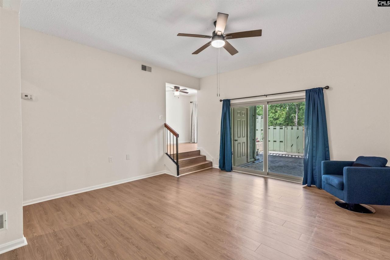 311 Dryden Lane  Photo 11