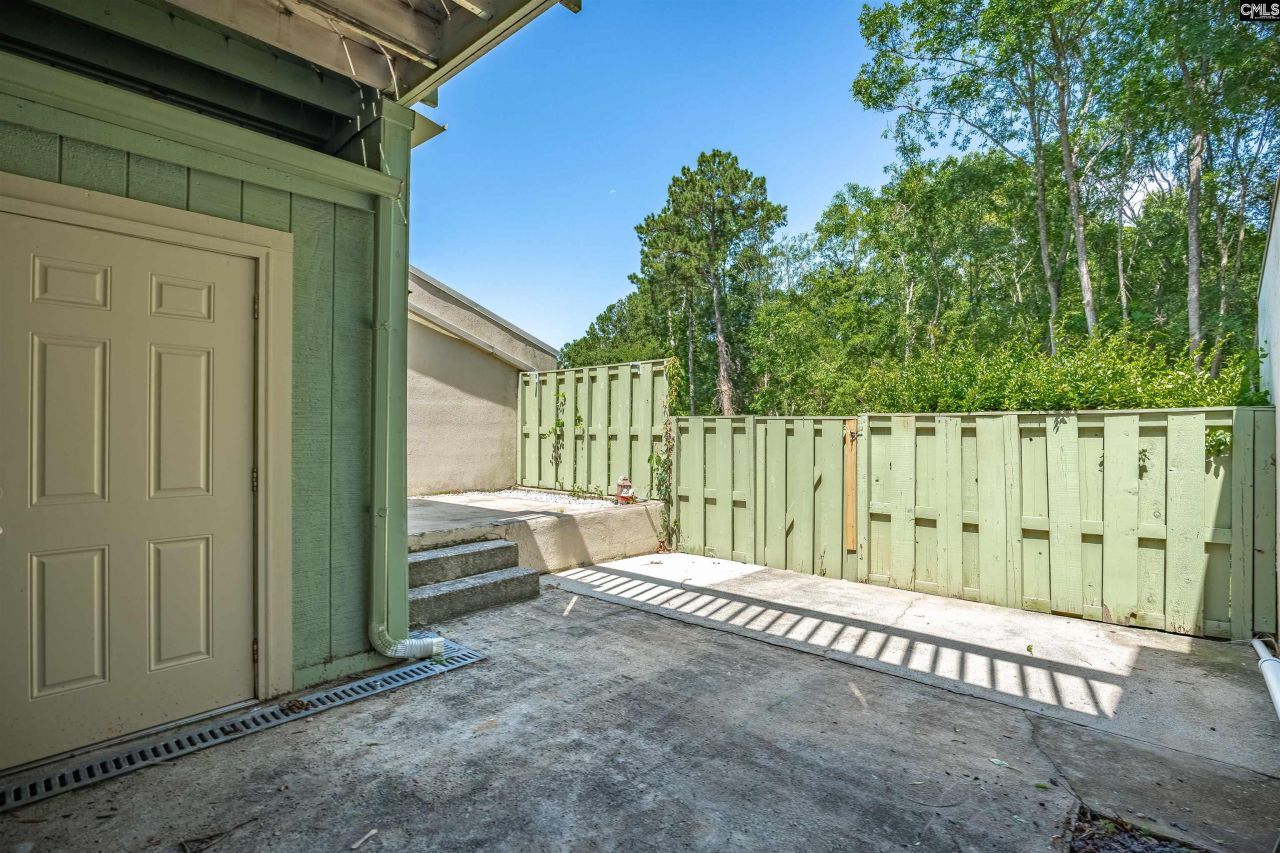 311 Dryden Lane  Photo 25