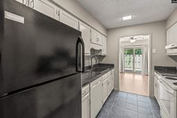 311 Dryden Lane photo 4