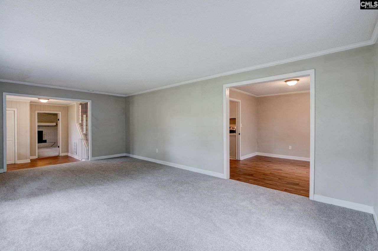 998 S Main Street Photo 10