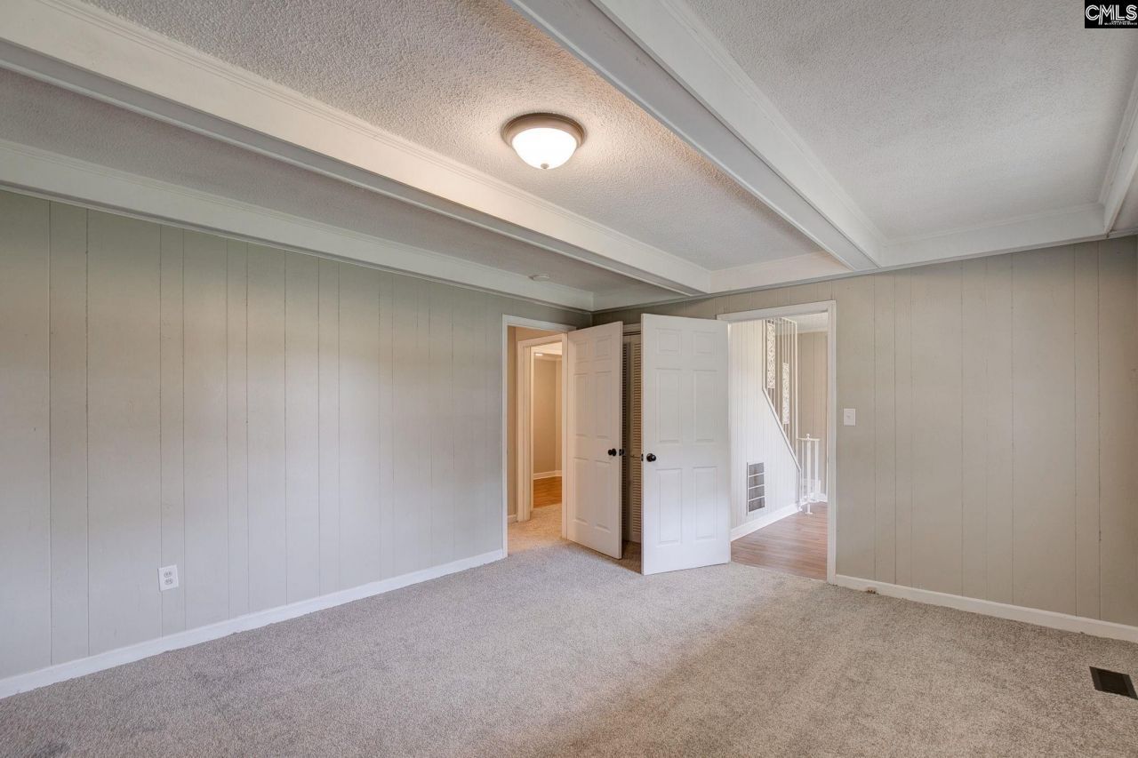 998 S Main Street Photo 19