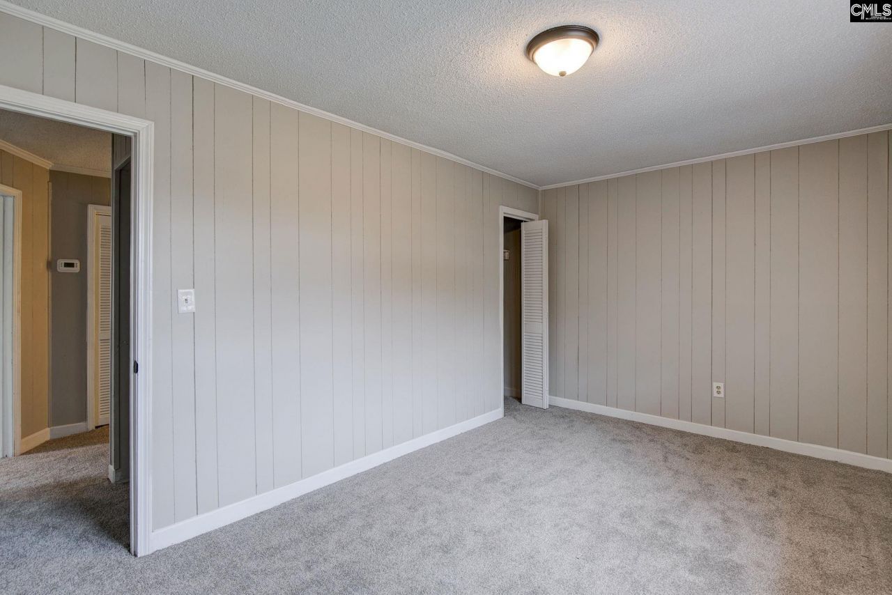 998 S Main Street Photo 27