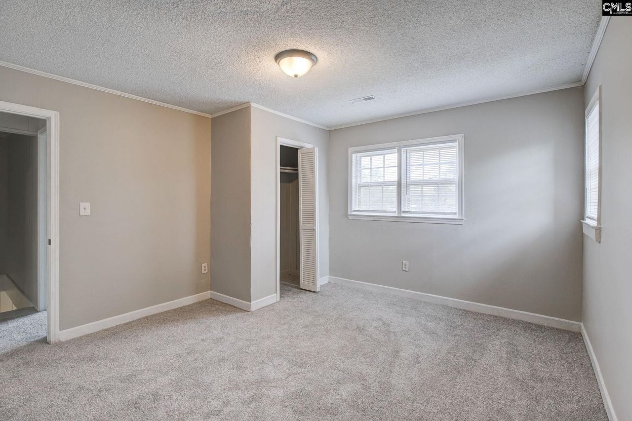 998 S Main Street Photo 29