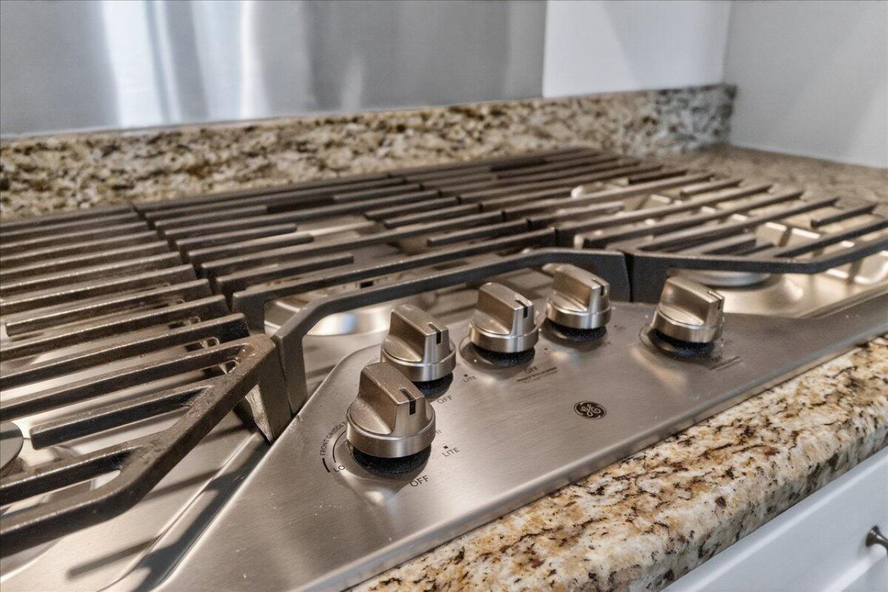 1568 Oak Island Drive Photo 14