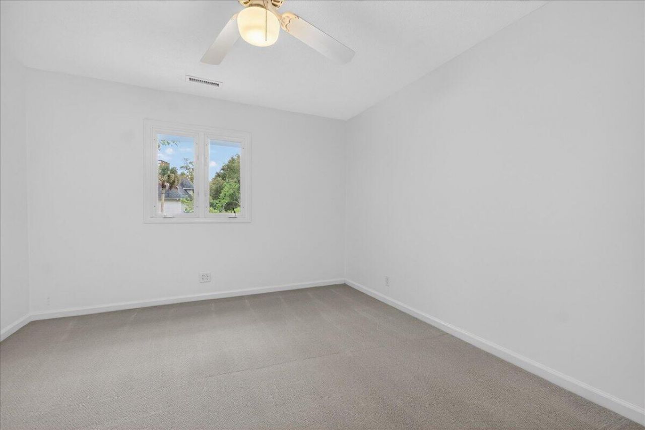 1568 Oak Island Drive Photo 22