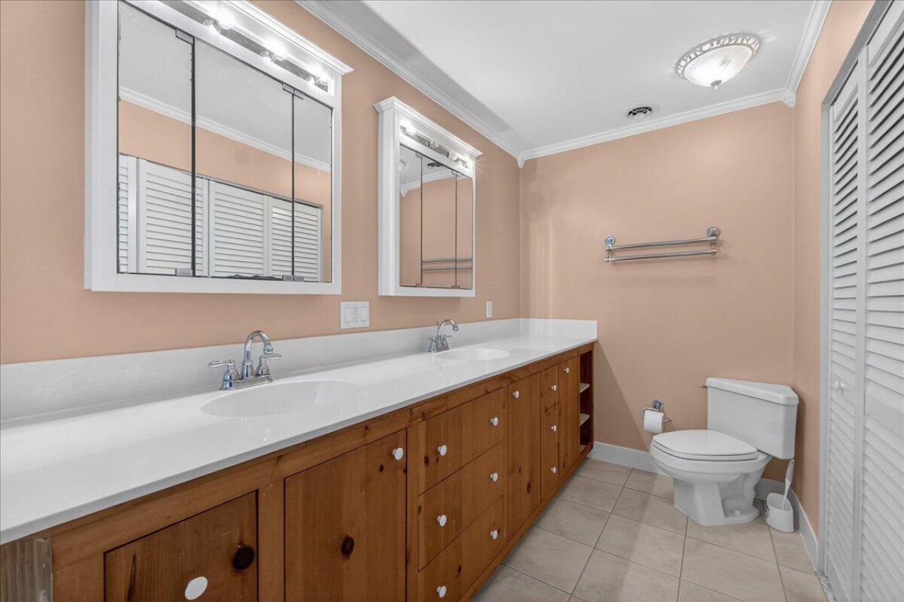 1568 Oak Island Drive Photo 31