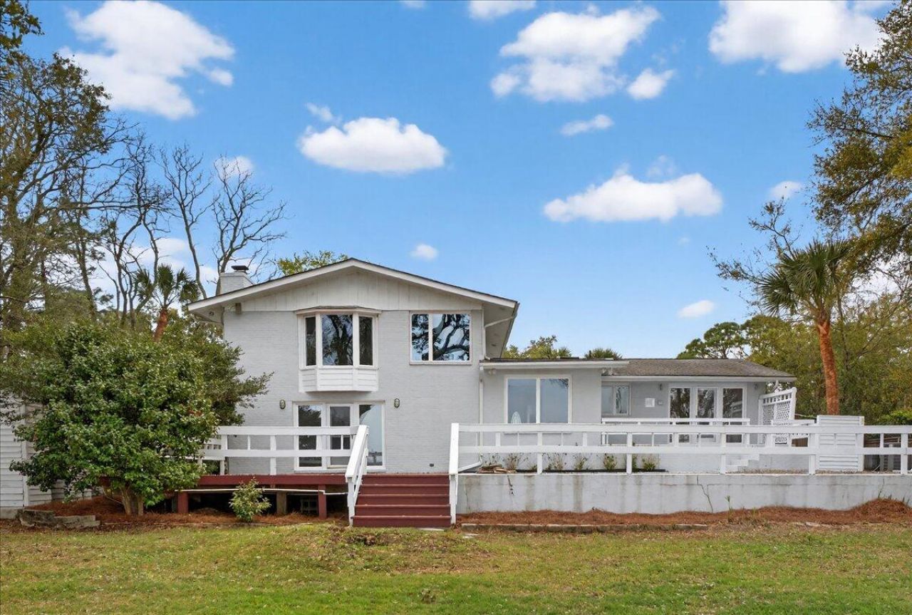 1568 Oak Island Drive Photo 35