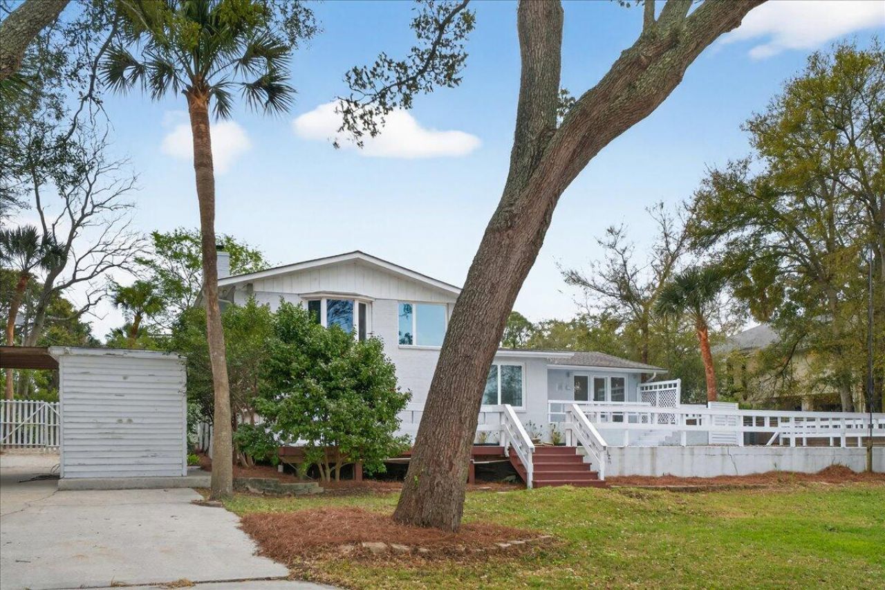 1568 Oak Island Drive Photo 36